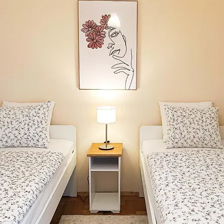 Filinhome Pelagica *